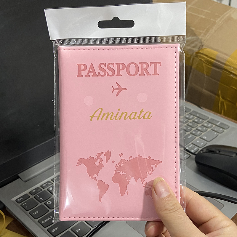 Custom Gold Color Name on Pass - Travel Accessories Wallet 评论和价格